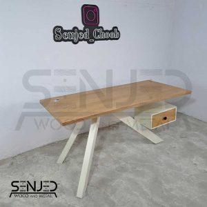 میز پایه فلزی طرح آتیلا